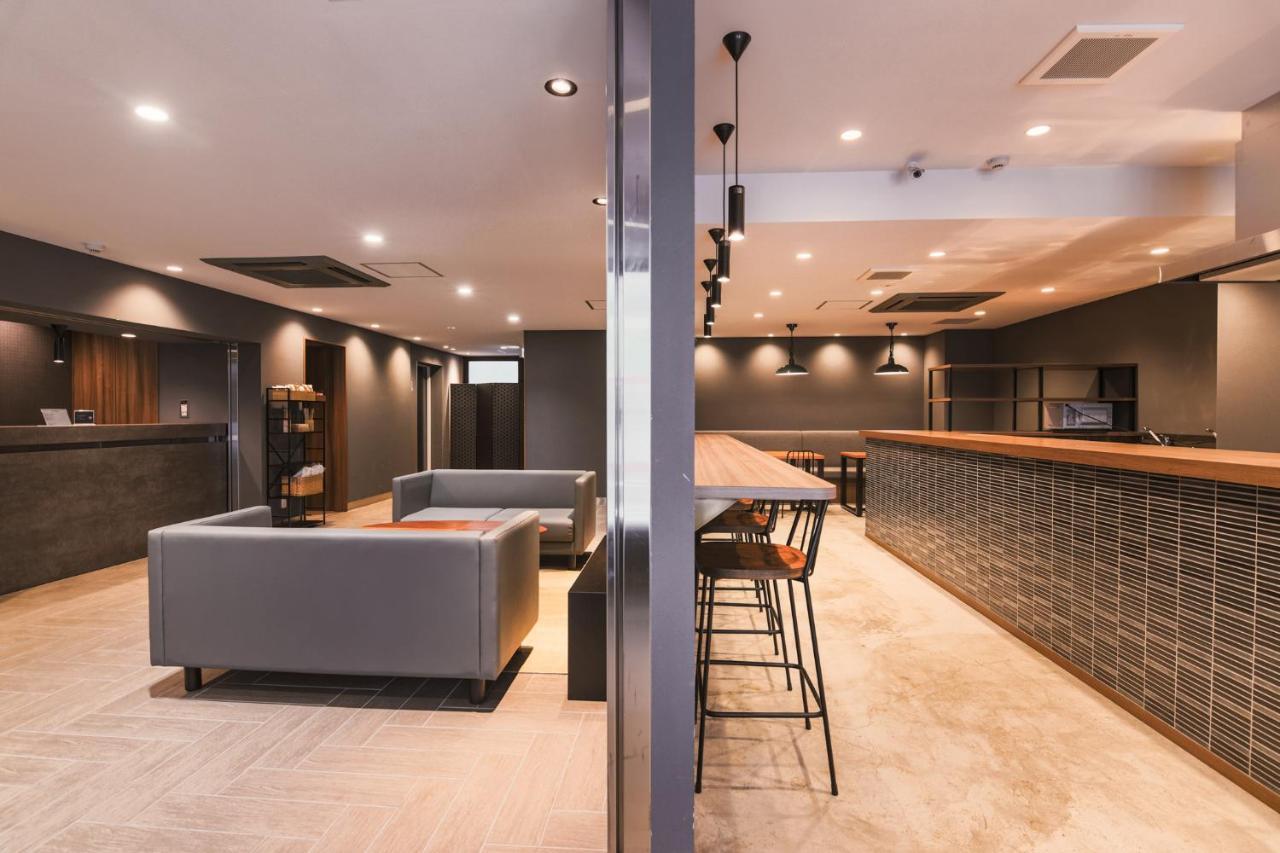 Wayfarer Shinsaibashi Hotel โอซาก้า ภายนอก รูปภาพ