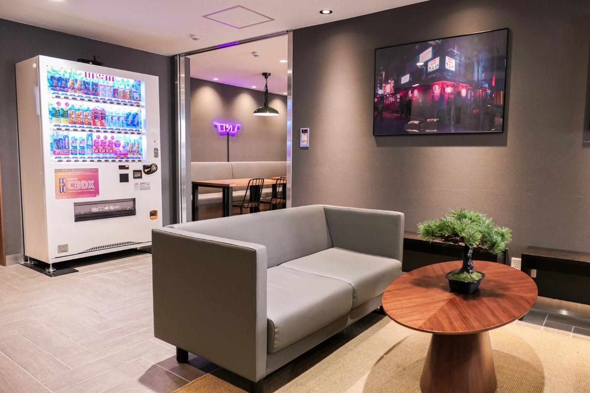 Wayfarer Shinsaibashi Hotel โอซาก้า ภายนอก รูปภาพ