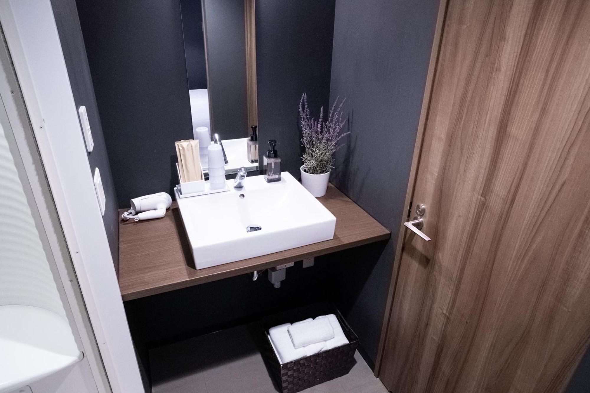 Wayfarer Shinsaibashi Hotel โอซาก้า ห้อง รูปภาพ