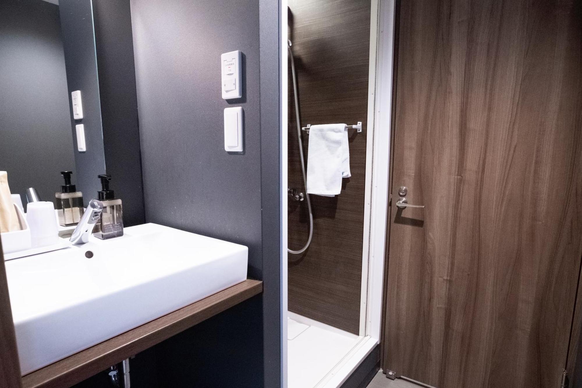 Wayfarer Shinsaibashi Hotel โอซาก้า ห้อง รูปภาพ